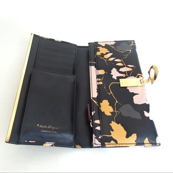 AUTH Salvatore Ferragamo Long Leather Wallet - Picture 5 of 7